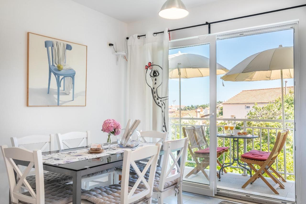 Karisima Apartament *