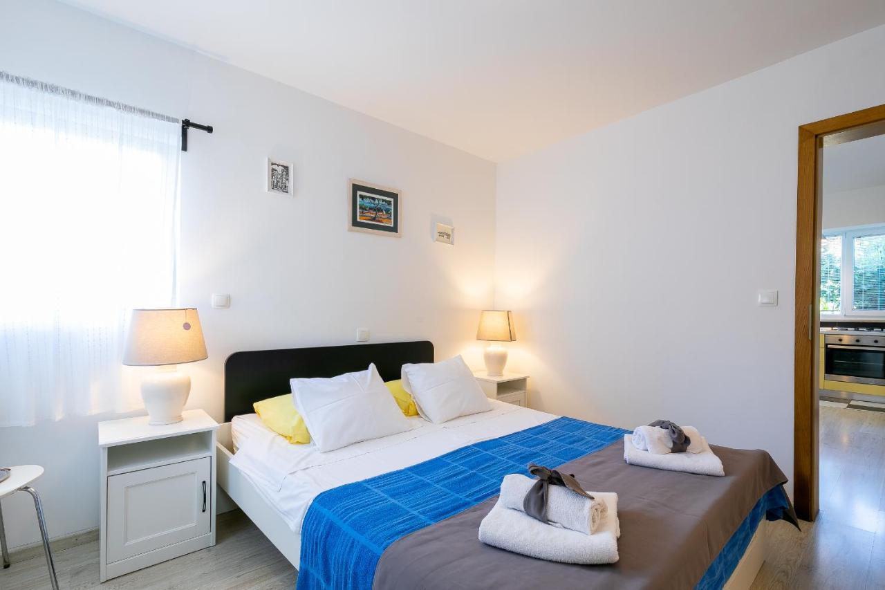 Apartament Karisima