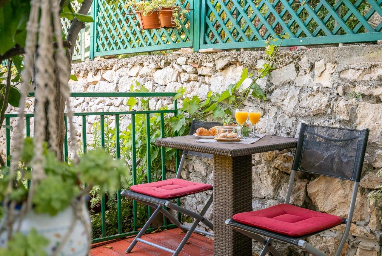Apartament Karisima